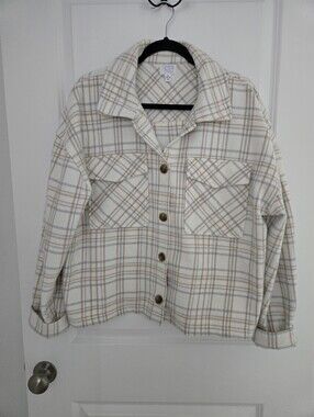 Women's Neutral Plaid Slightly Cropped Button-Up Shacket